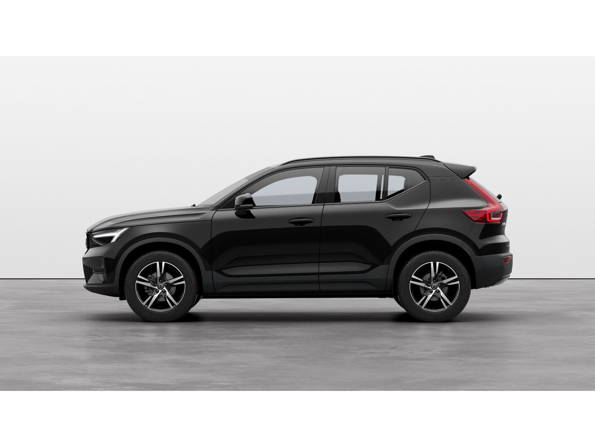 VOLVO XC40 (B3 G Black Edition+ Auto 120 kW (163 CV)) en Madrid