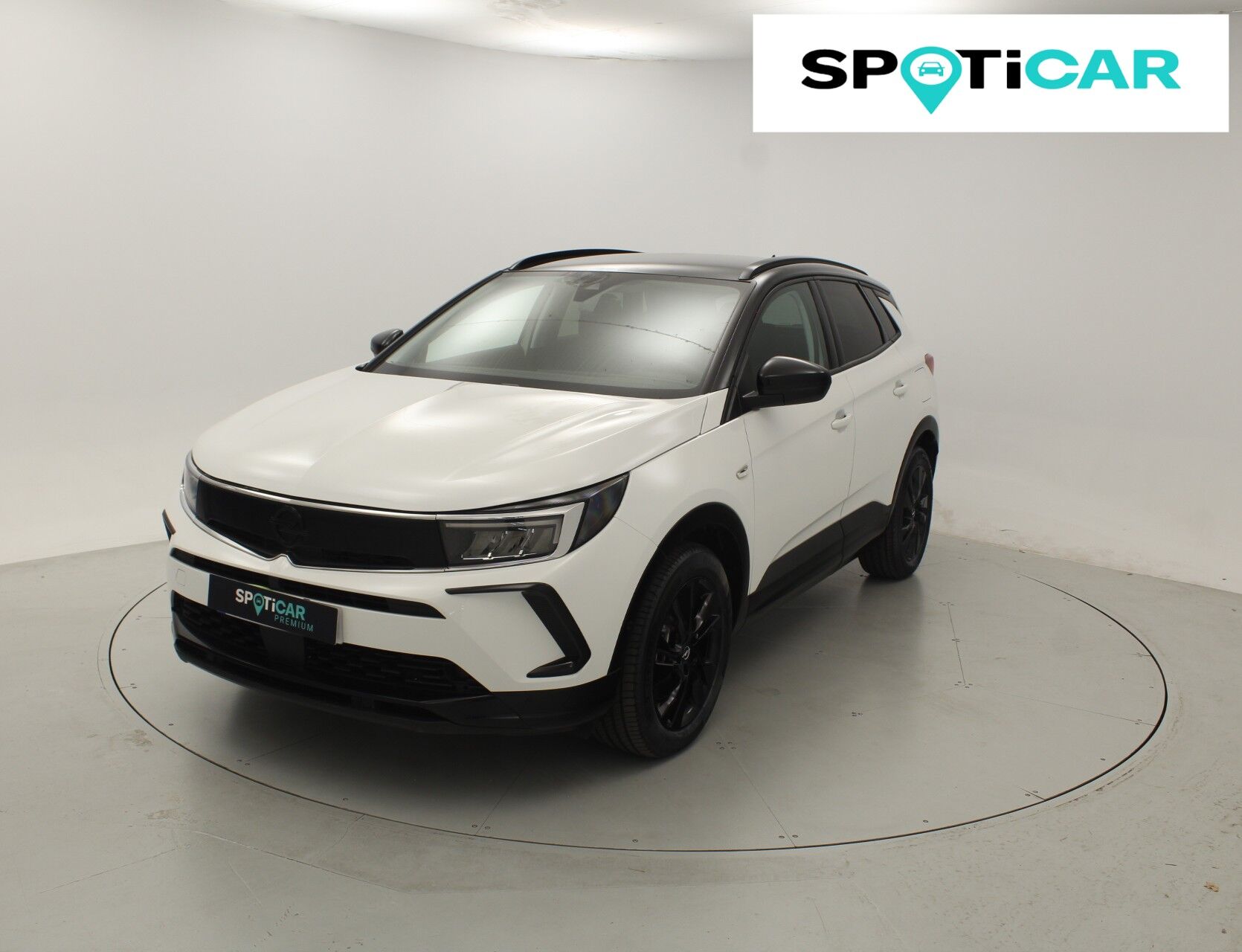 OPEL Grandland (GS 1.6T Plug-in Hybrid AT8 S/S 4X2 225 C) en Barcelona
