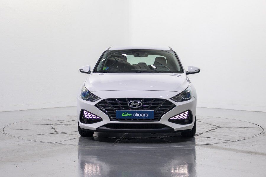 Foto del HYUNDAI i30 1.0 TGDI Klass LR 48V 120