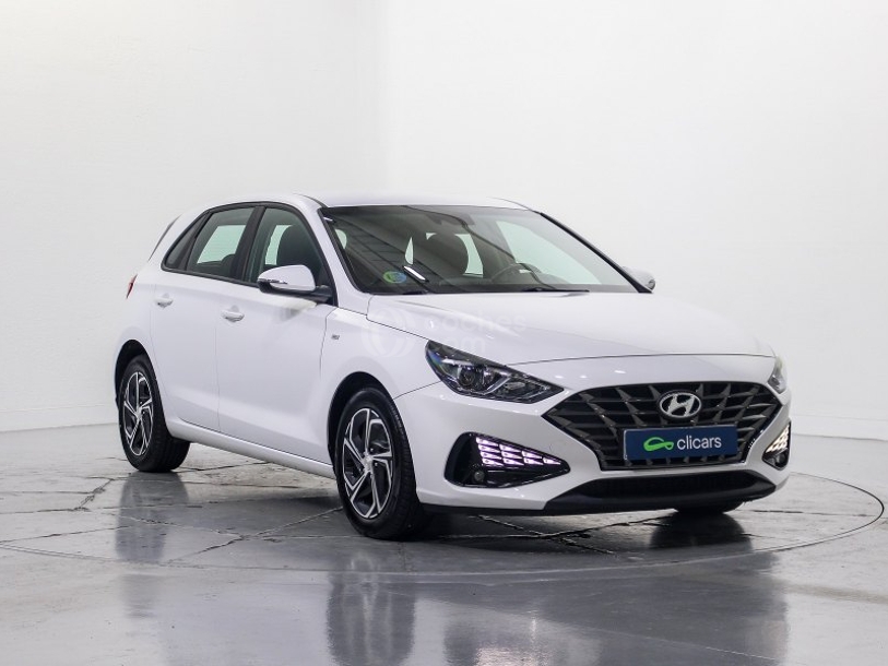Foto del HYUNDAI i30 1.0 TGDI Klass LR 48V 120