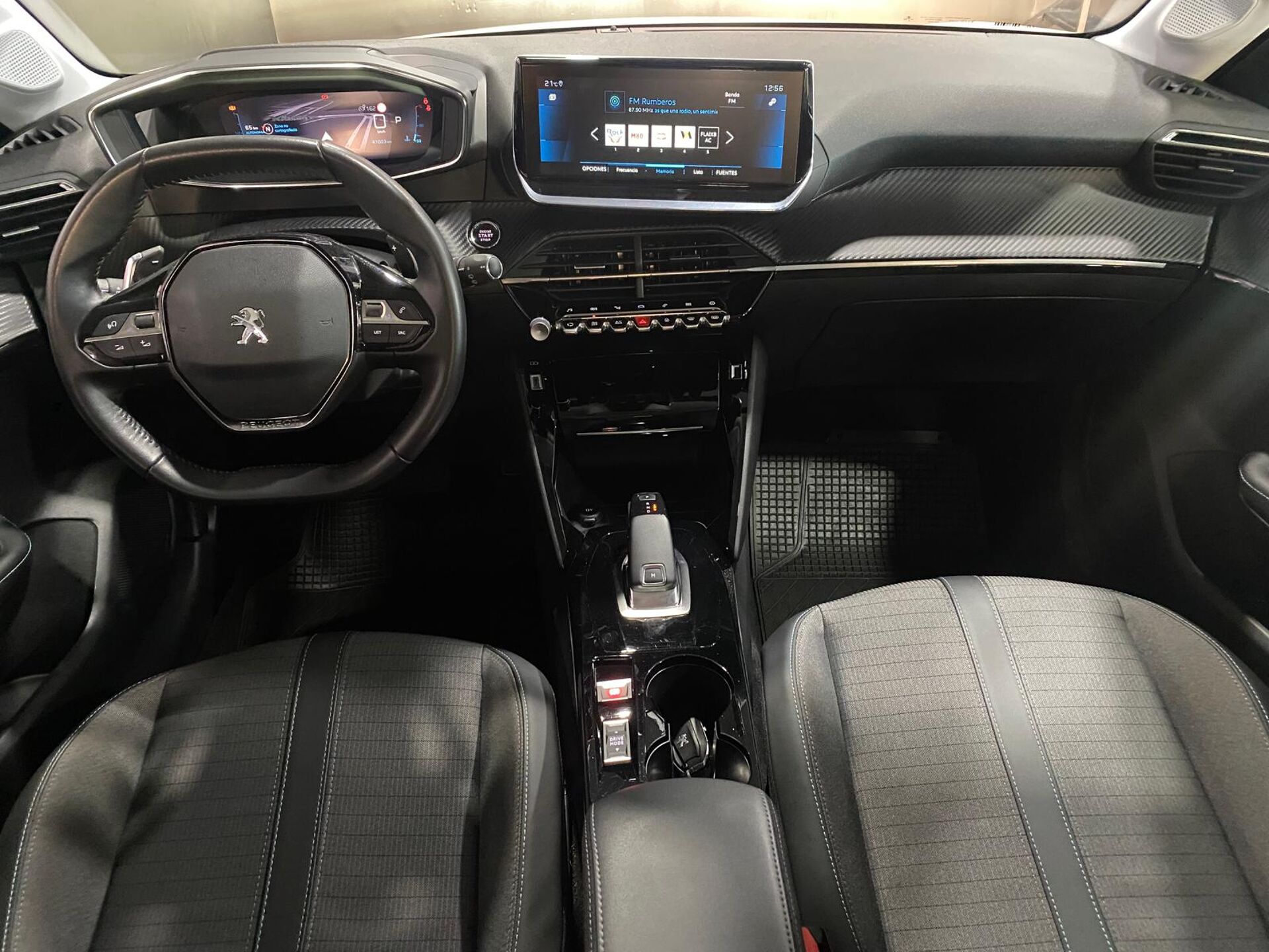 Imagen 2 de PEUGEOT 208