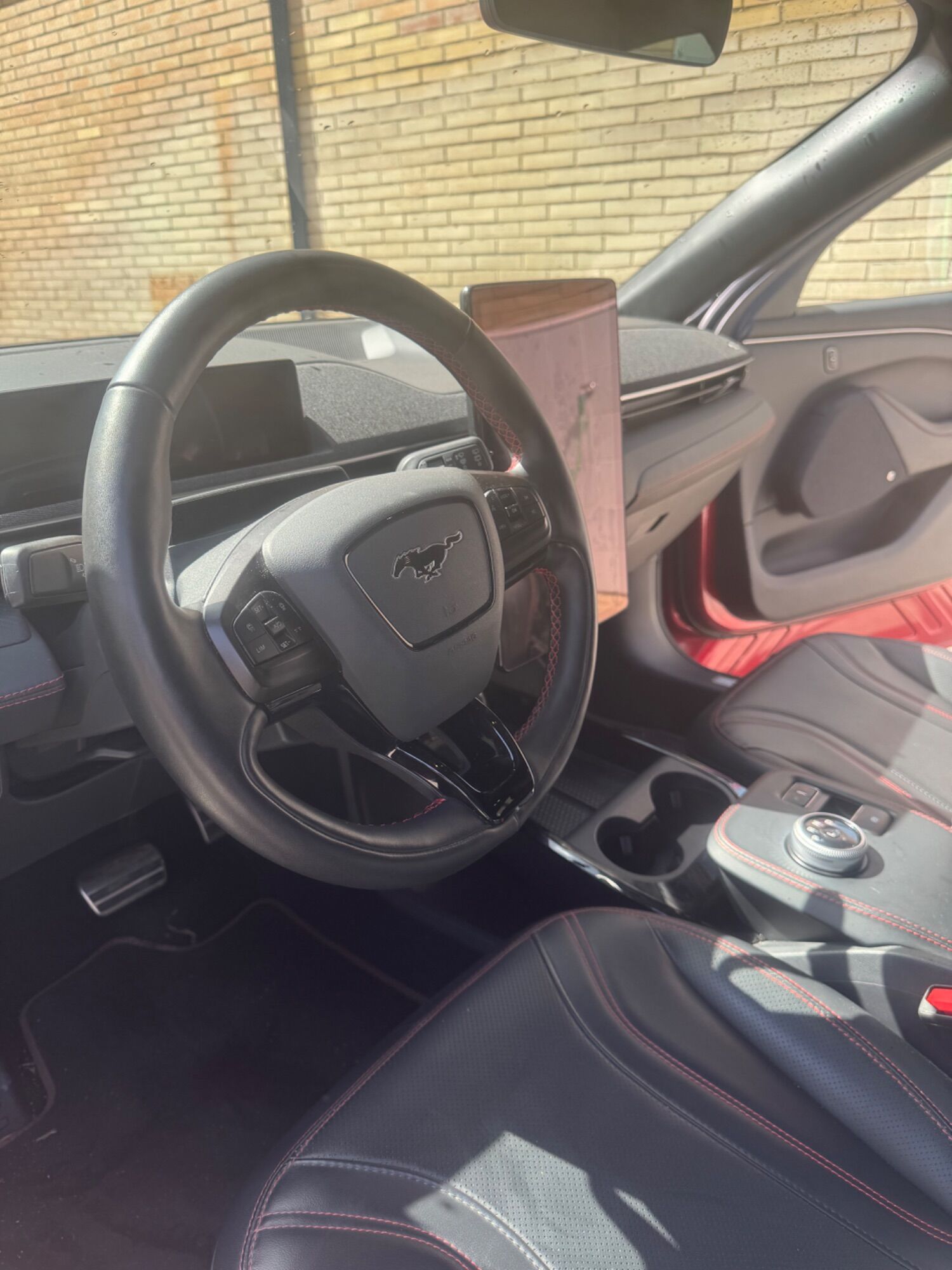 Foto del FORD Mustang Mach-E AWD Rango extendido