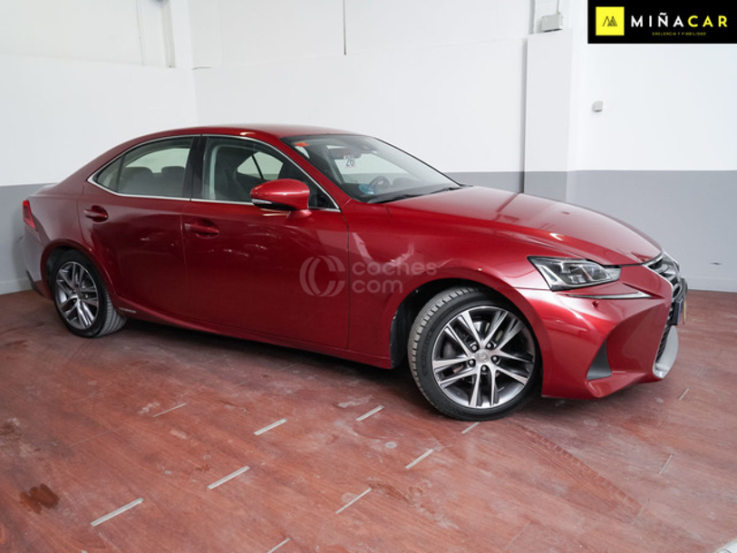 Foto del LEXUS IS 300h Business