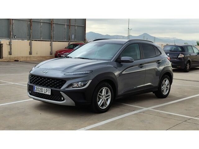 HYUNDAI Kona (1.0 TGDi Maxx 4x2 DCT 88 kW (120 CV)) en Barcelona