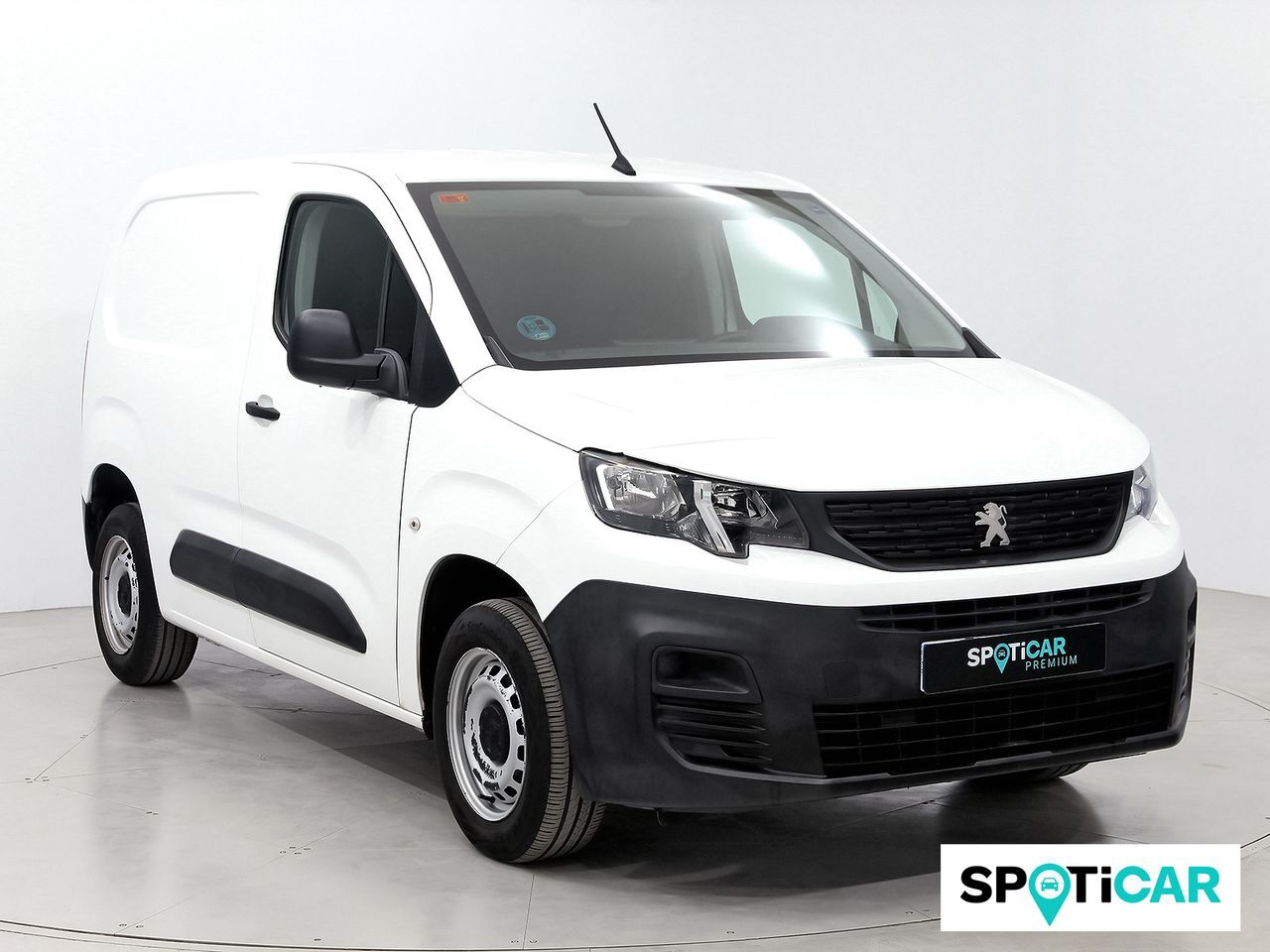 PEUGEOT Partner (FG 1.5 BLUEHDI 75 PRO STANDARD 3P 600 KG) en Barcelona
