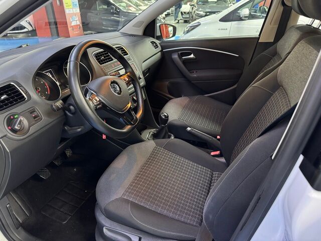 Foto del VOLKSWAGEN Polo 1.2 TSI BMT A-Polo Plus 66kW