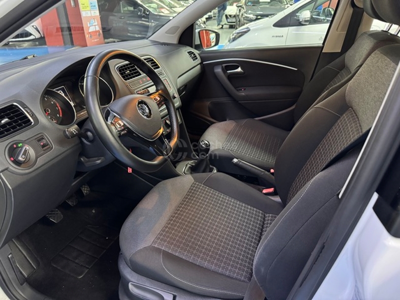 Foto del VOLKSWAGEN Polo 1.2 TSI BMT A-Polo Plus 66kW