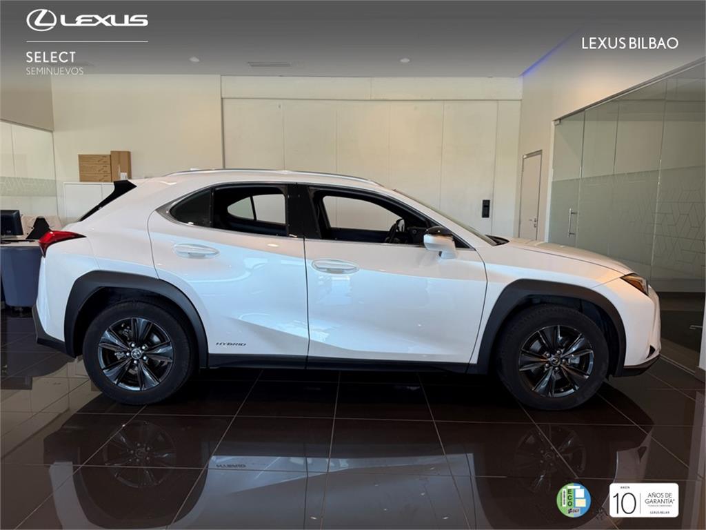 Foto del LEXUS UX 250h Business 2WD