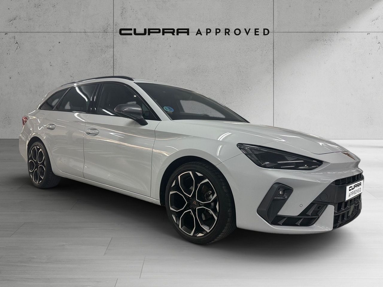 CUPRA León (SP 1.5 eTSI 110kW (150CV) DSG) en Barcelona