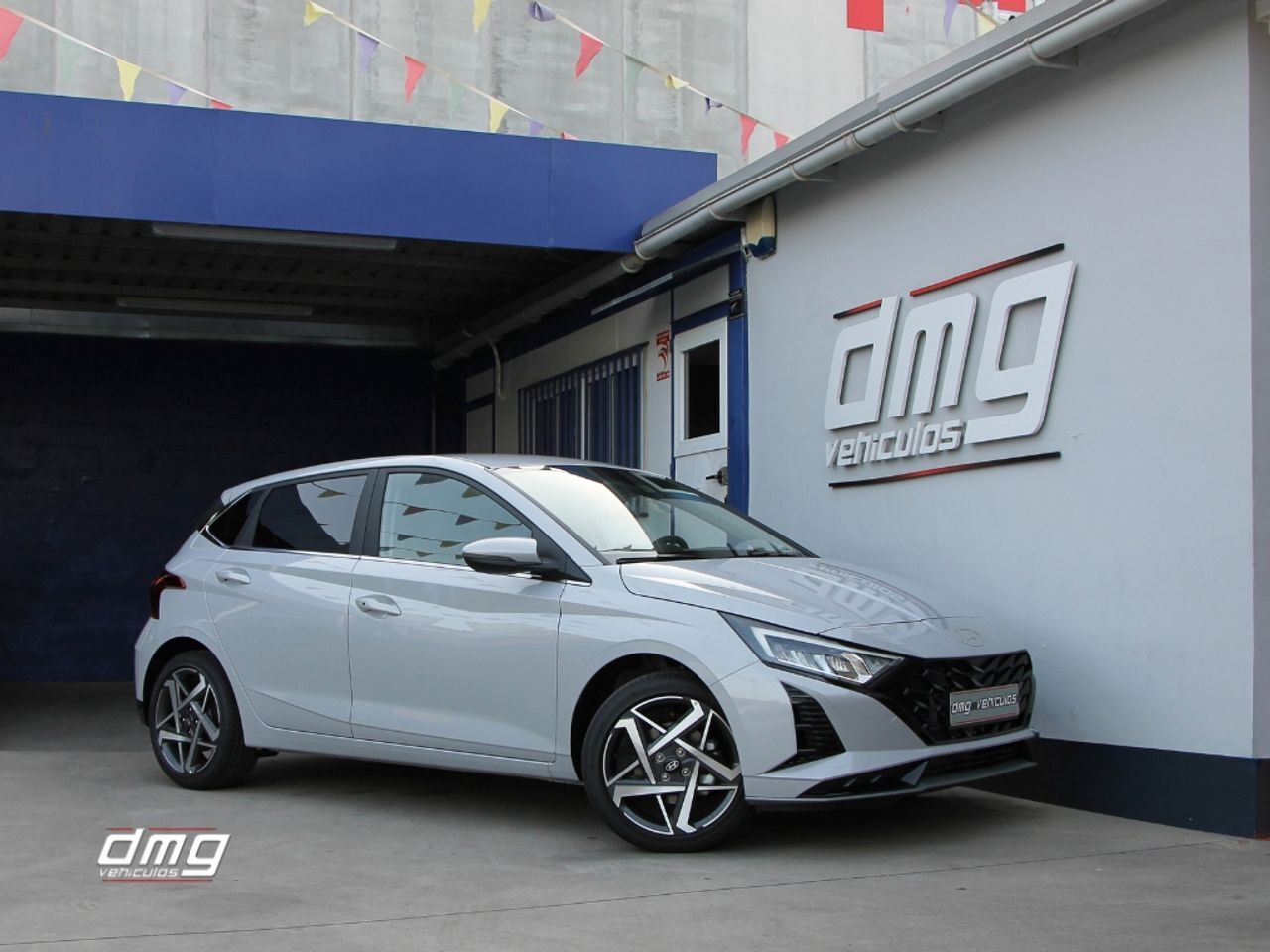 HYUNDAI i20 (1.0 TGDI 48V Tecno) en Barcelona
