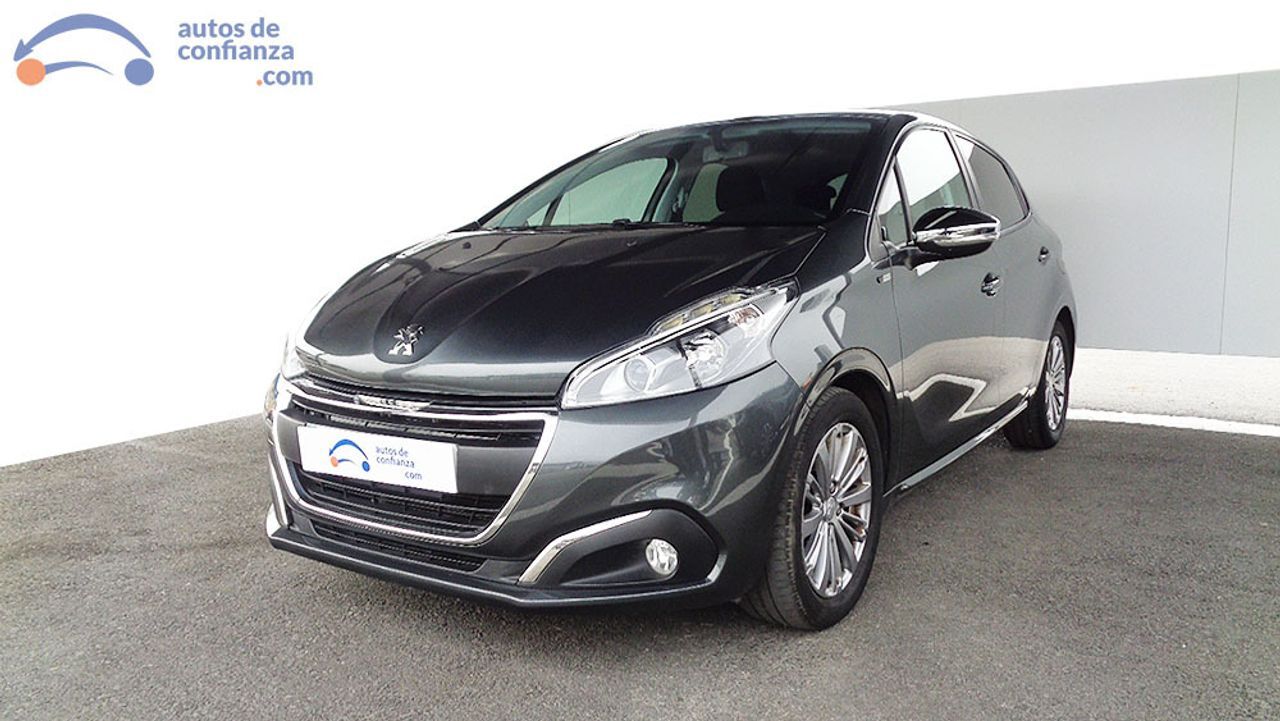 PEUGEOT 208 (1.2 STYLE PURETECH) en Córdoba