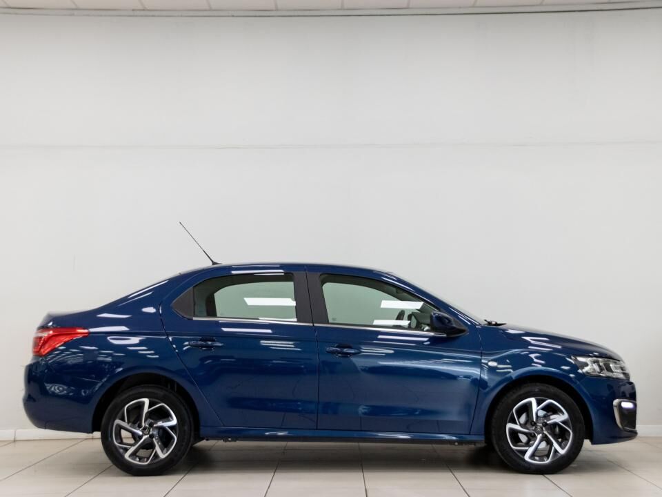 Foto del CITROEN C-Elysée 1.2 PureTech Shine 82