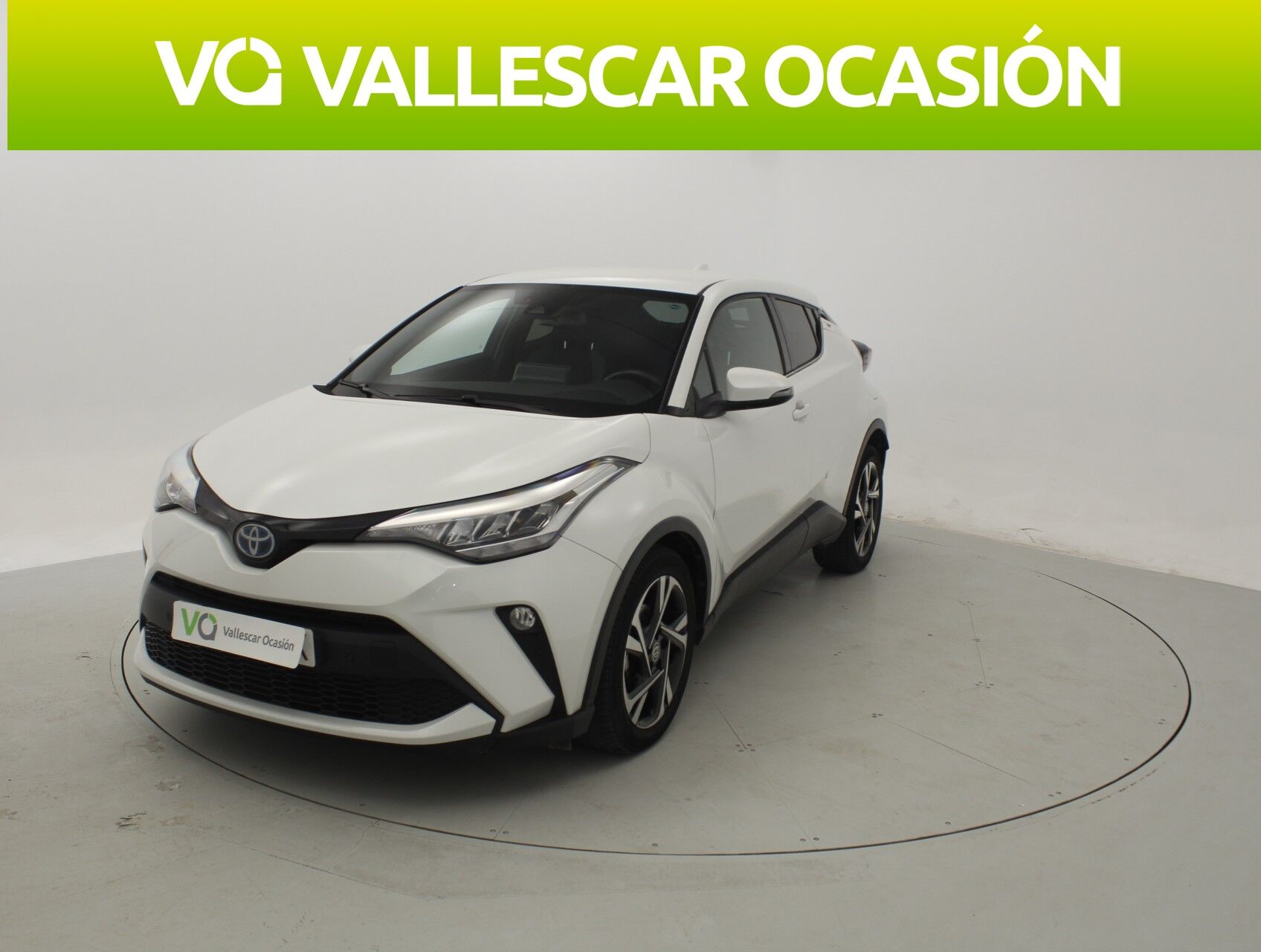 TOYOTA C-HR (ADVANCE 1.8 VVT-I HYBRID 122 CV AUTO 5P) en Barcelona