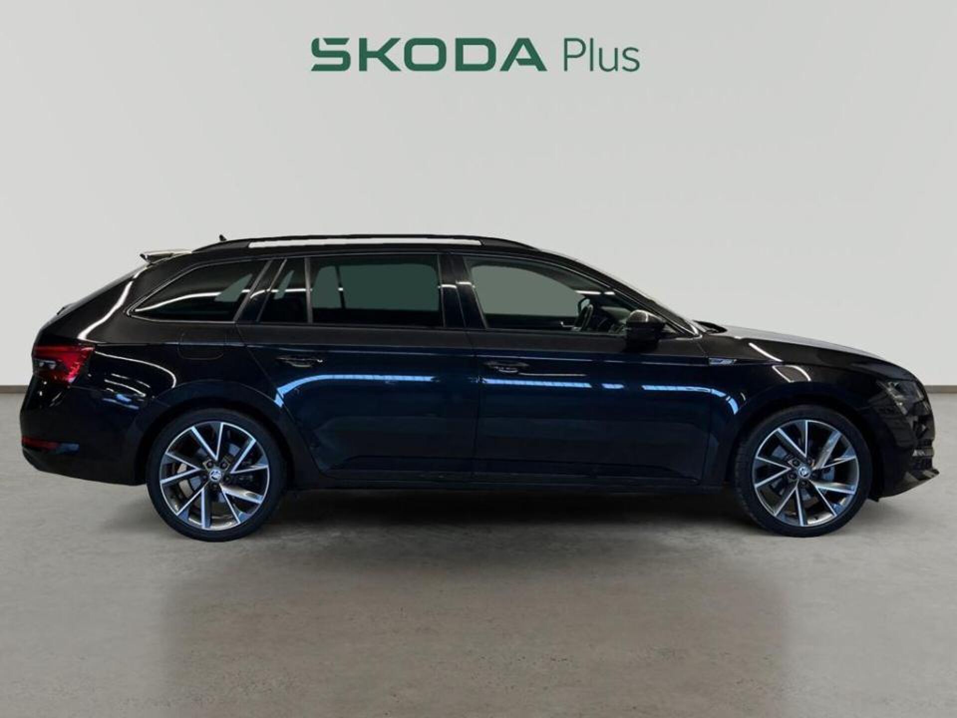 Imagen 3 de SKODA Superb