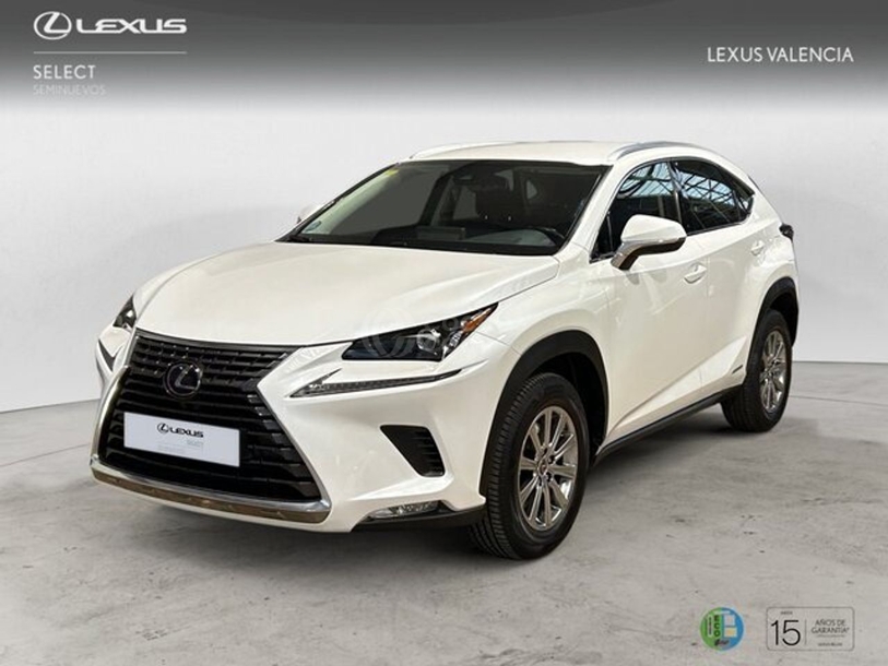 Foto del LEXUS NX 300h Business 2WD