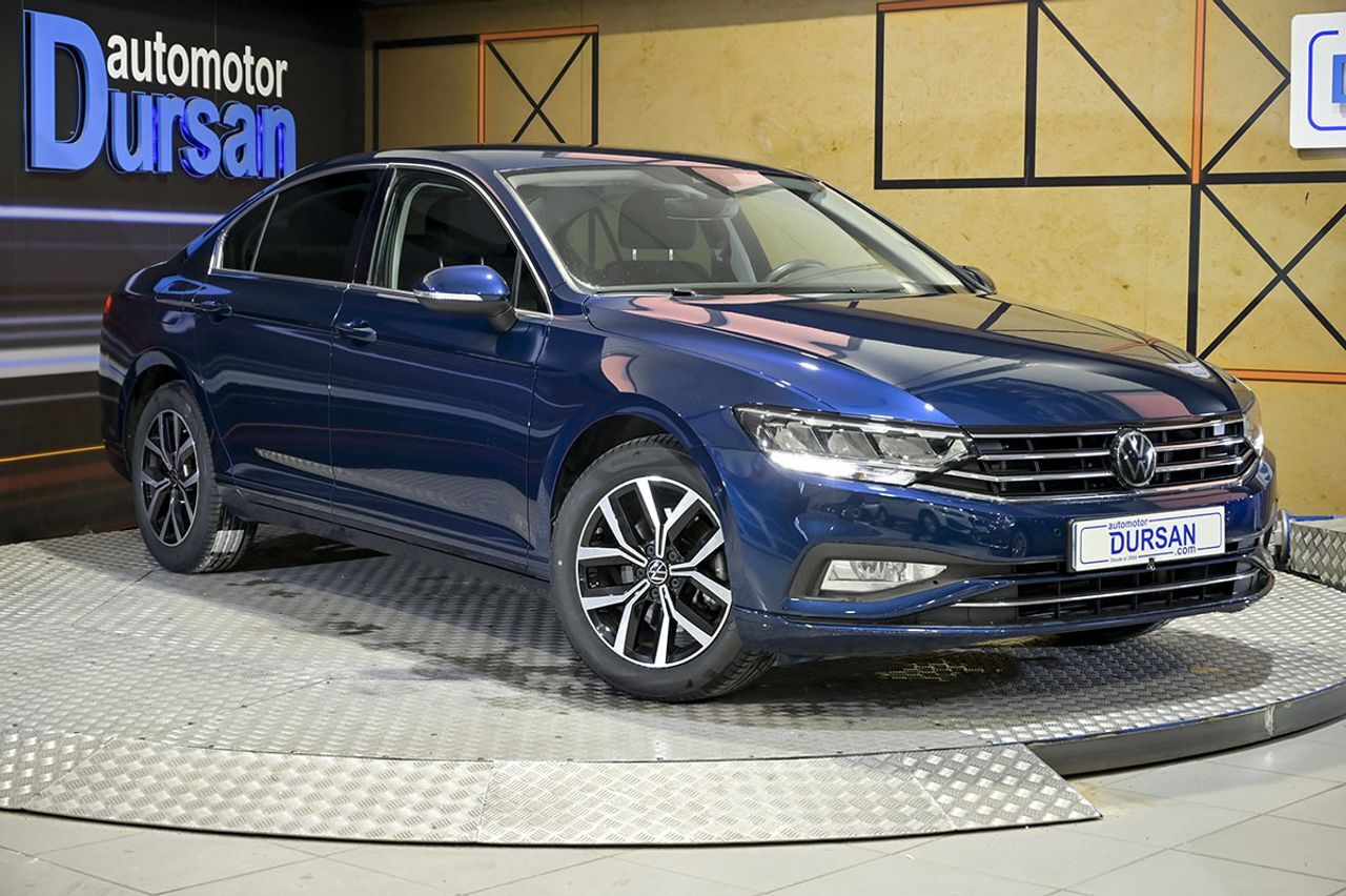 Foto del VOLKSWAGEN Passat 2.0TDI EVO Executive DSG7 110kW