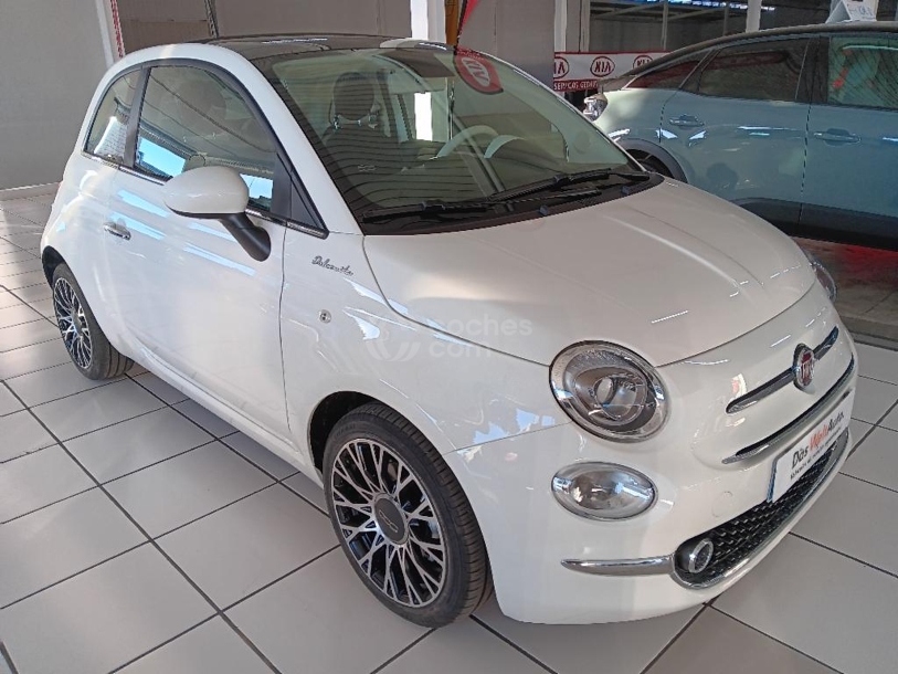 Foto del FIAT 500 C 1.0 Hybrid Red 52kW