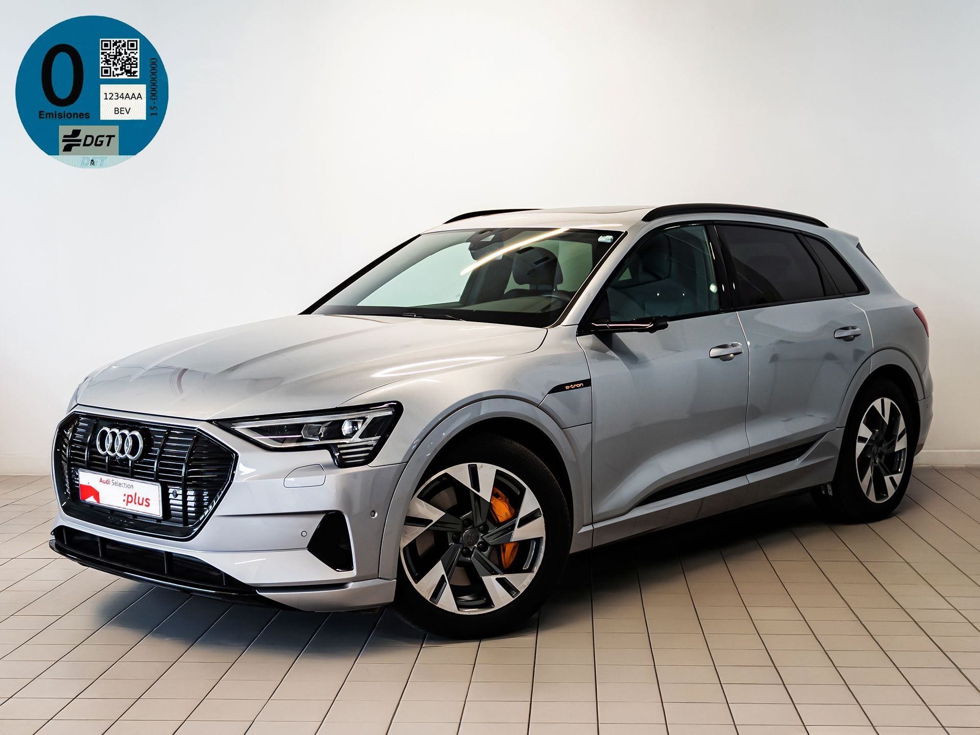 AUDI e-tron (55 quattro Black line edition) en Madrid