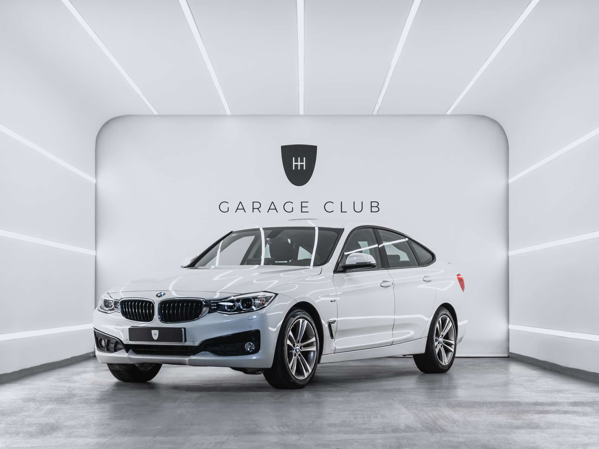 BMW Serie 3 (318d Efficient Dynamics) en Barcelona