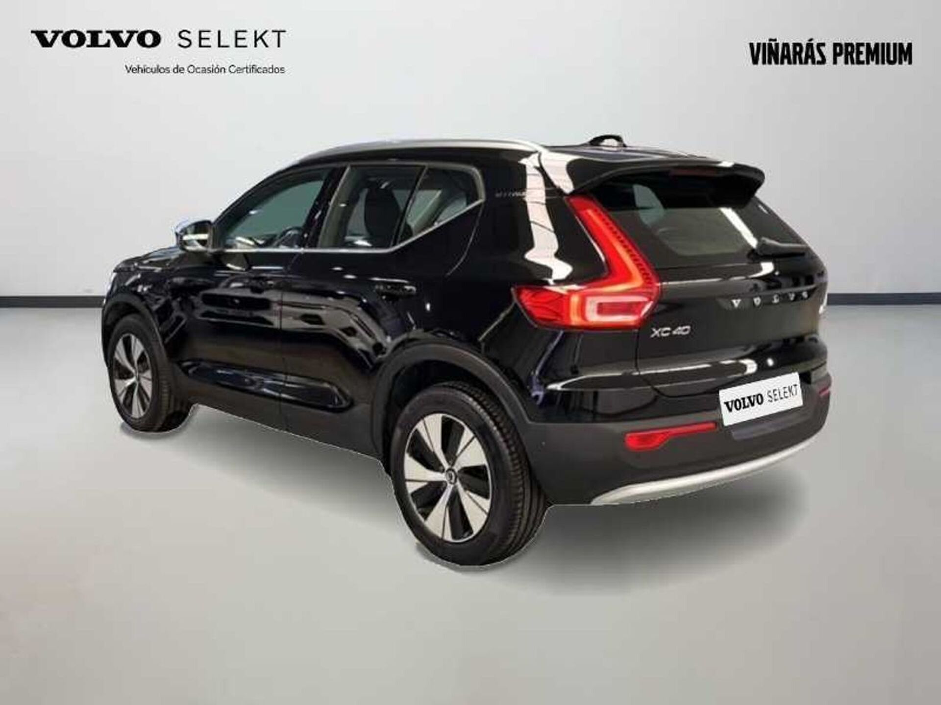 Imagen 2 de VOLVO XC40