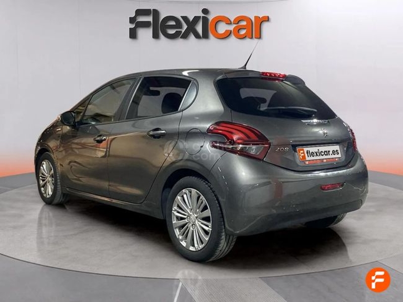 Foto del PEUGEOT 208 1.2 PureTech Style 82