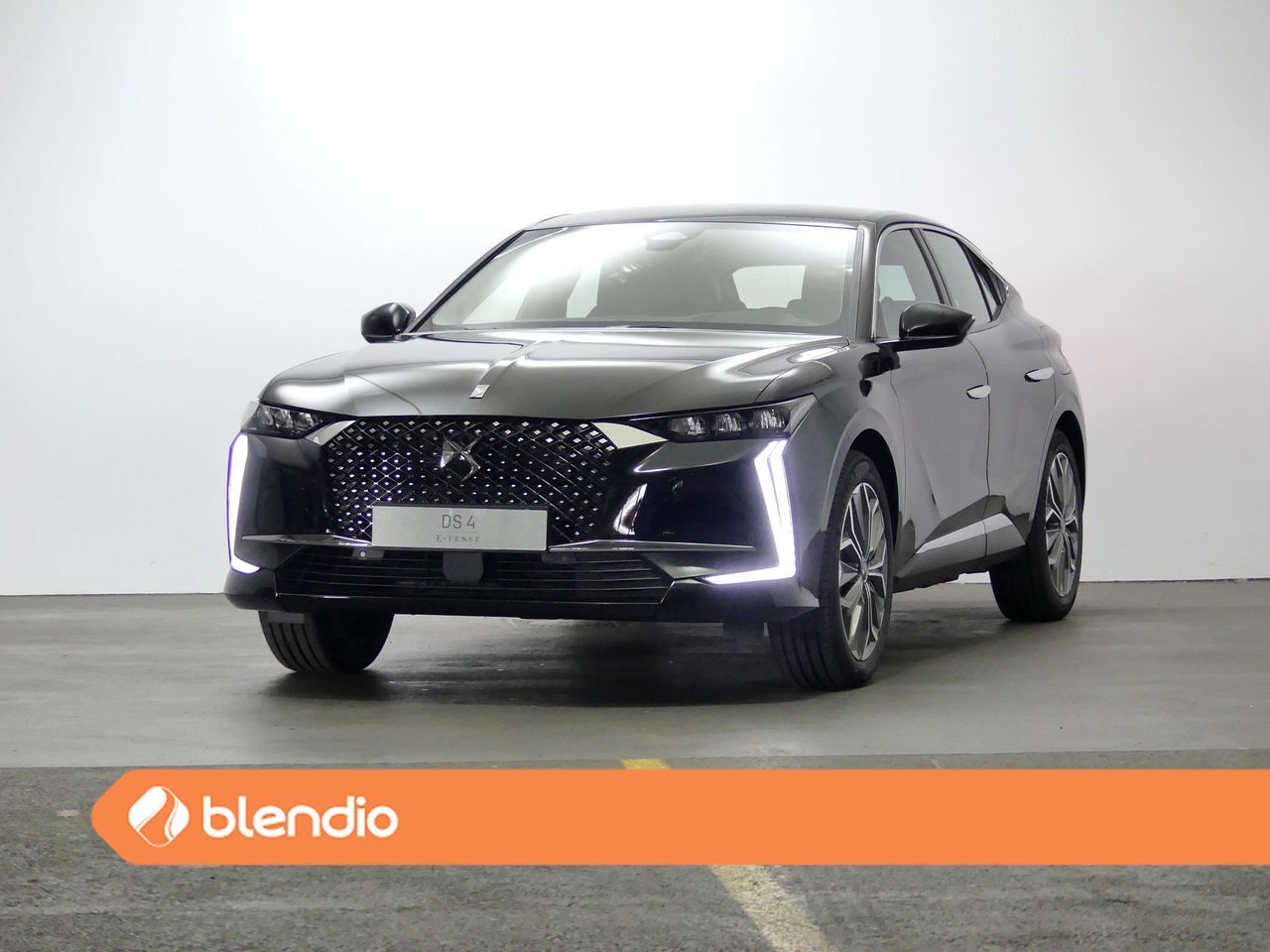 DS DS4 (1.6 E-TENSE 225 TROCADERO AUTO 225 5P) en Cantabria