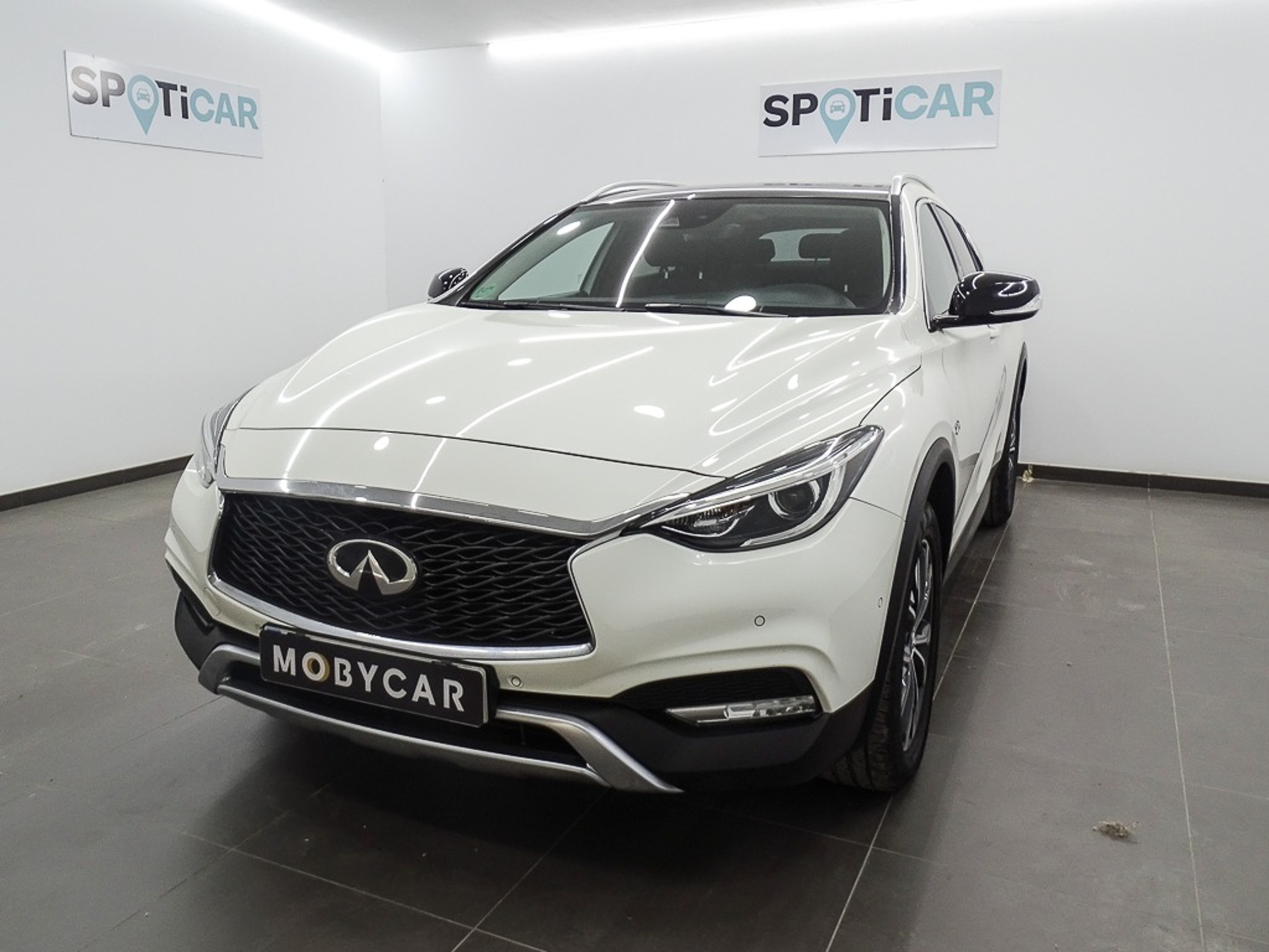 Imagen de INFINITI QX30