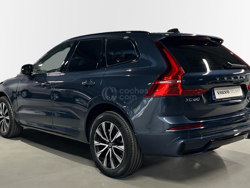 Foto del VOLVO XC60 B4 Plus Dark AWD Aut.