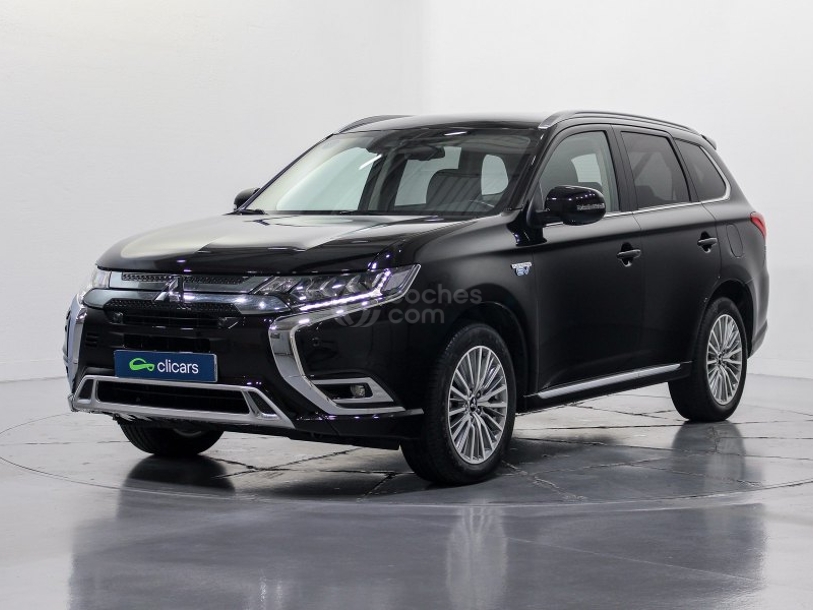 Foto del MITSUBISHI Outlander PHEV Kaiteki 4WD