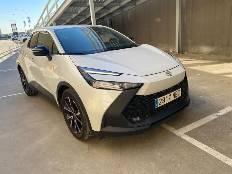 Foto del TOYOTA C-HR 200H Advance