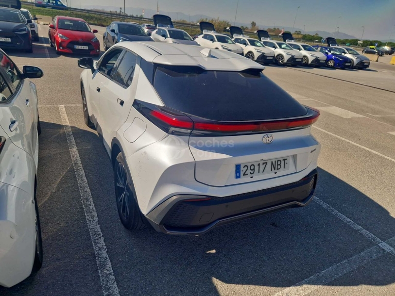 Foto del TOYOTA C-HR 200H Advance