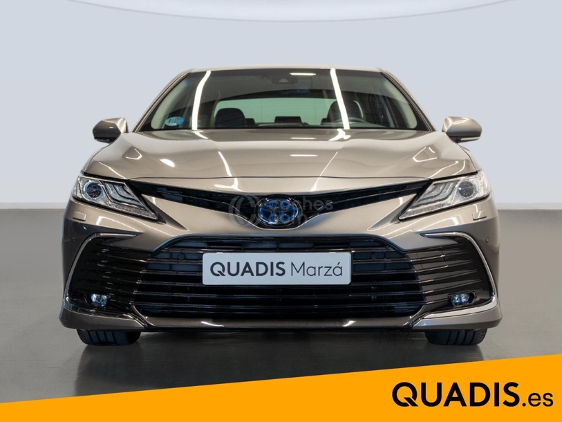 Foto del TOYOTA Camry Híbrido Luxury Aut.