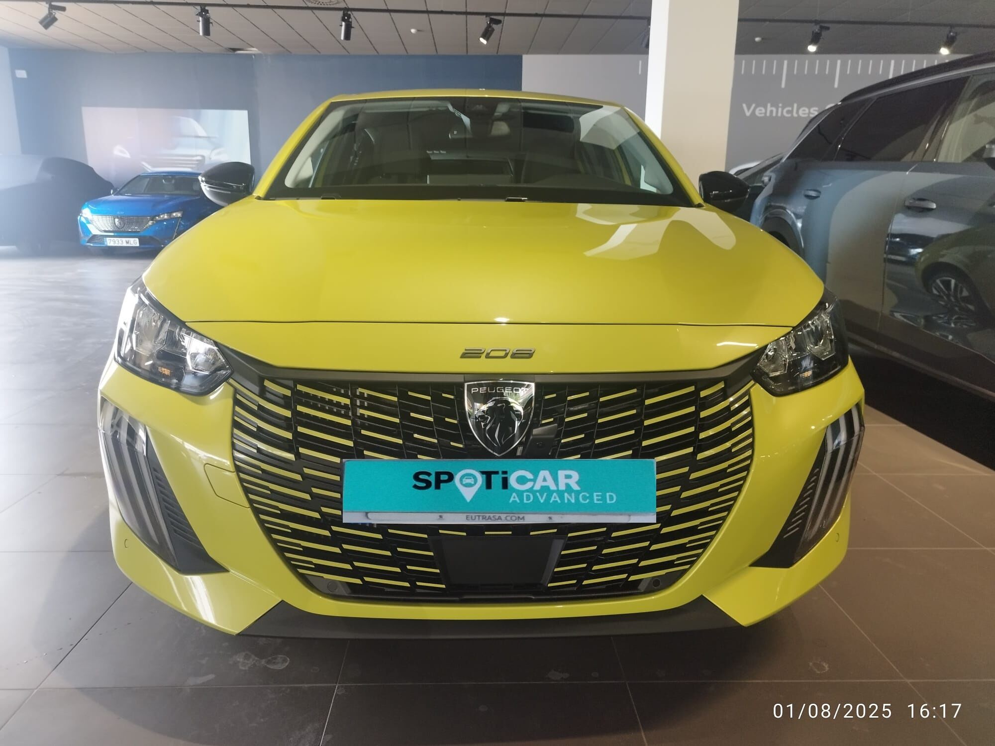 PEUGEOT 208 (Allure HYBRID 110 eDCS6) en Barcelona