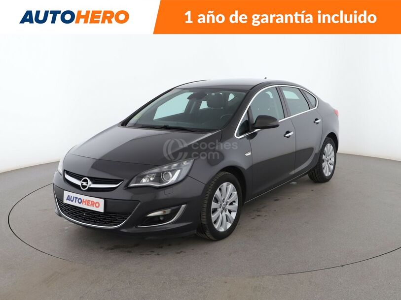 Foto del OPEL Astra Sedán 1.7CDTi Selective 130