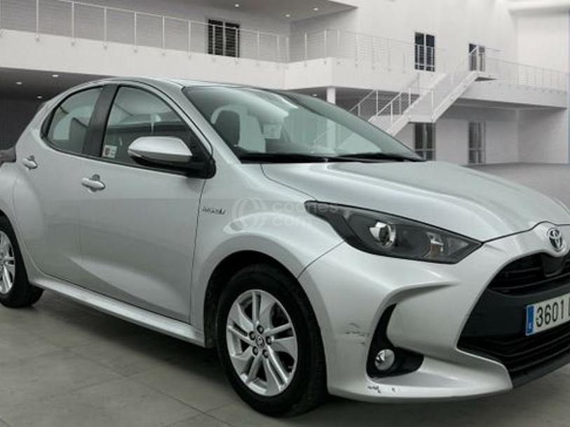 Foto del TOYOTA Yaris 120H 1.5 Business Plus