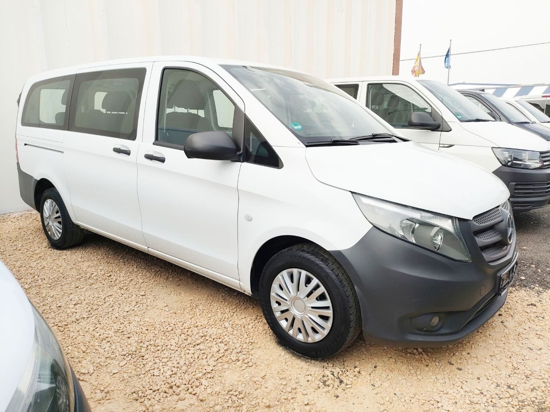 Imagen 3 de MERCEDES Vito