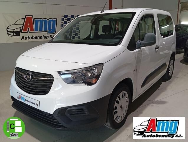 OPEL Combo (Life Selective L 1.5 TD 55 kW (75 CV)) en Cádiz