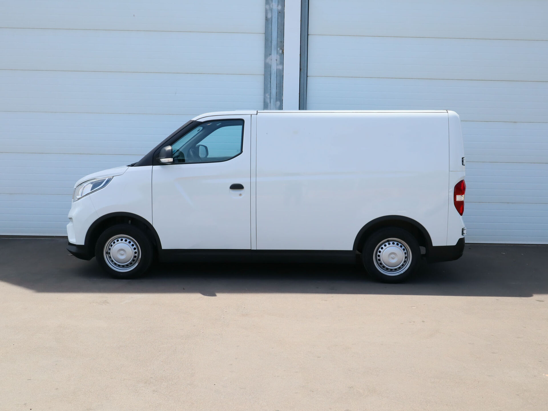 Imagen 2 de MAXUS e Deliver 3