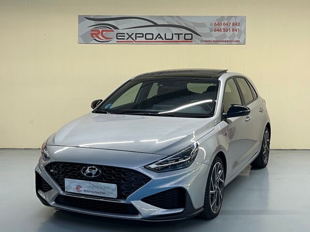 HYUNDAI i30 (1.5 TGDI 48V N-Line DCT 118 kW (160 CV)) en Barcelona