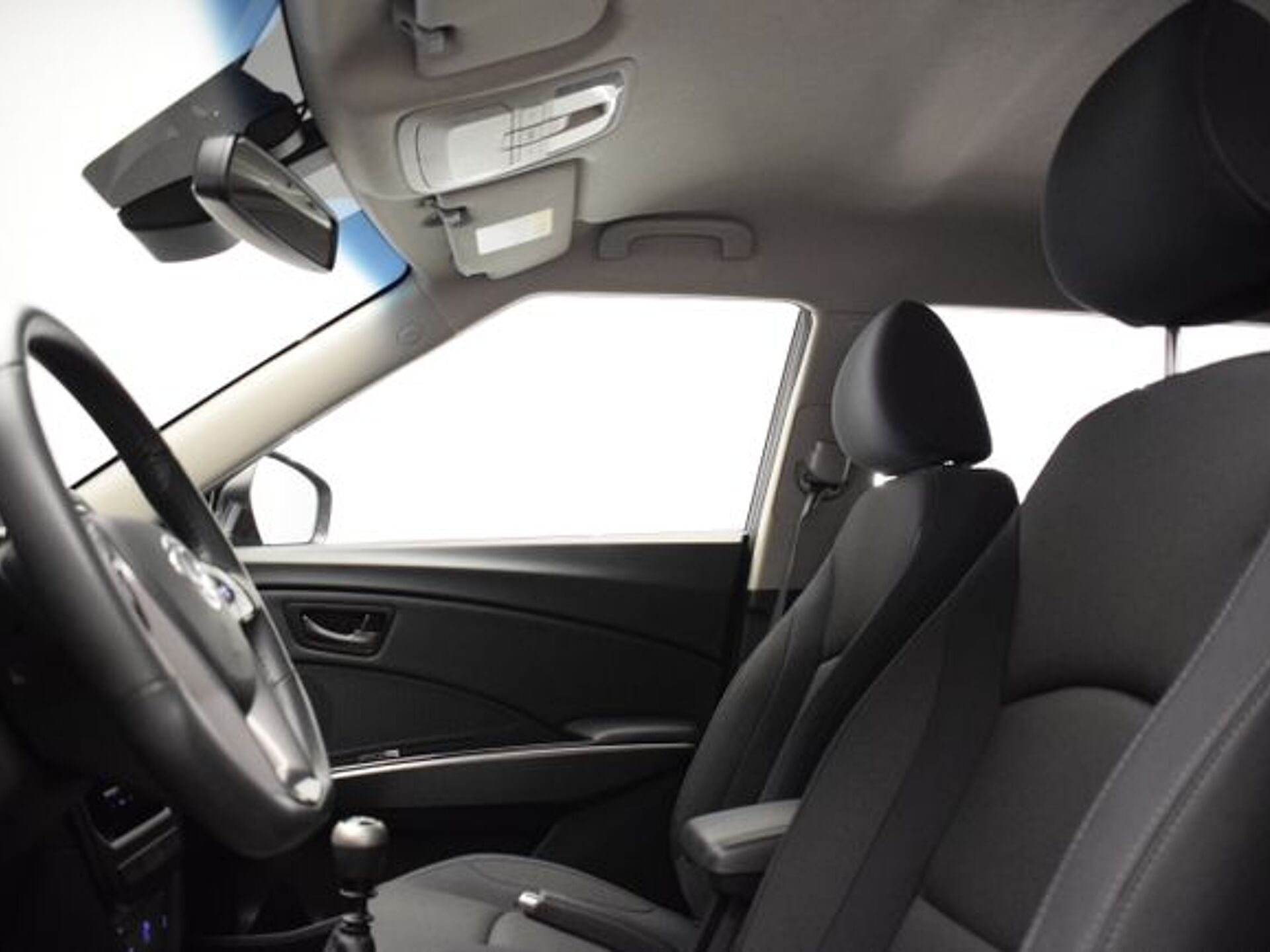 Imagen 3 de SSANGYONG KGM Tivoli