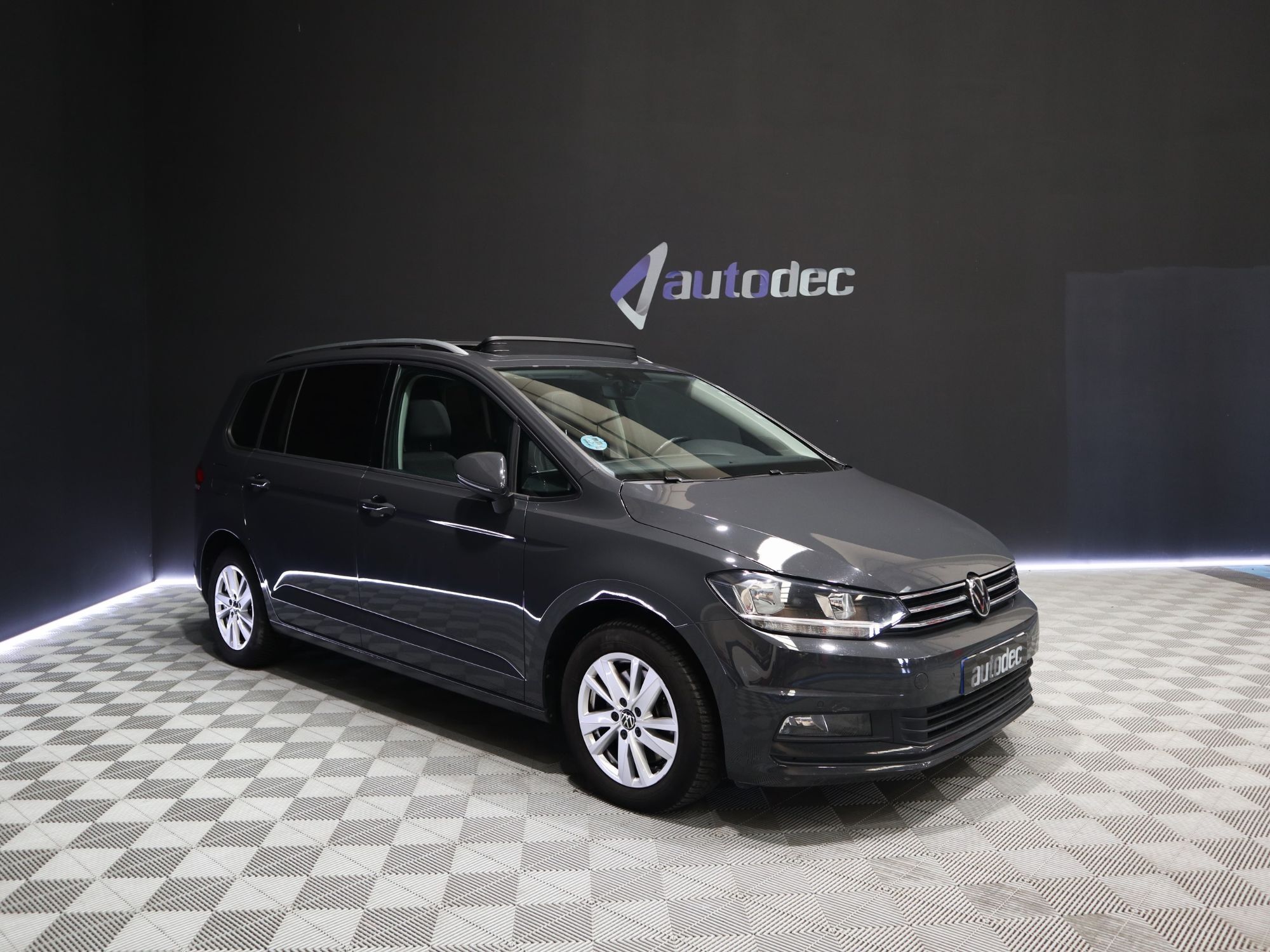 VOLKSWAGEN Touran (2.0TDI Advance 90kW) en Valencia