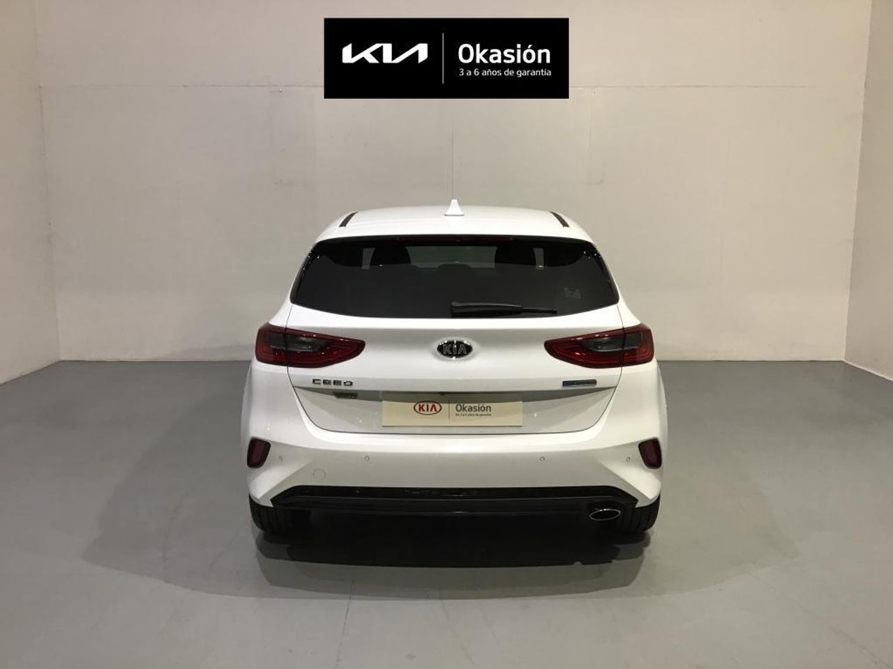 Foto del KIA Ceed 1.6 MHEV iMT Tech DCT 136