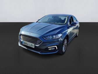 Imagen de FORD Mondeo Sedán 2.0 HEV Titanium