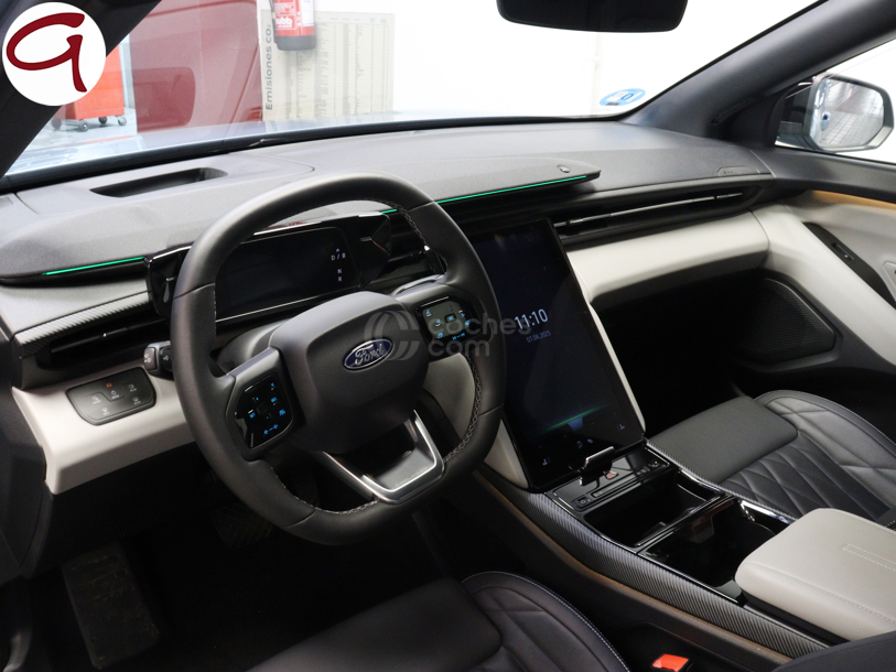 Foto del FORD Explorer Premium RWD Rango Extendido 77kWh