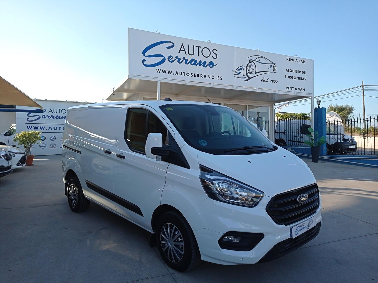 FORD Tourneo Custom (VAN 2.0 TDCI 96kw 280 L1 Trend) en Málaga