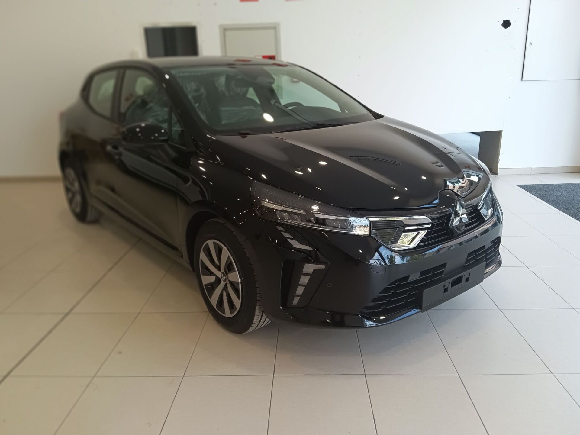 Imagen 3 de MITSUBISHI Colt