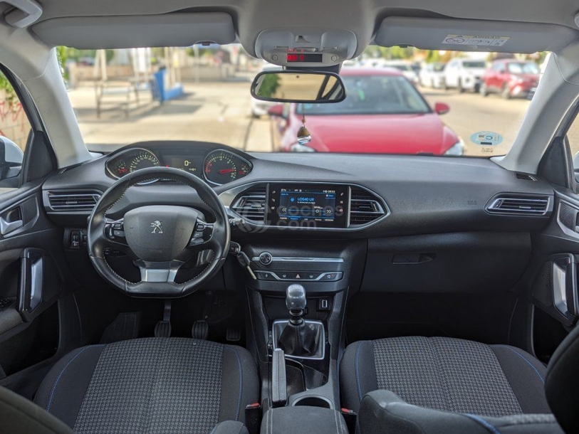 Foto del PEUGEOT 308 SW 1.5BlueHDi S&S Style 130