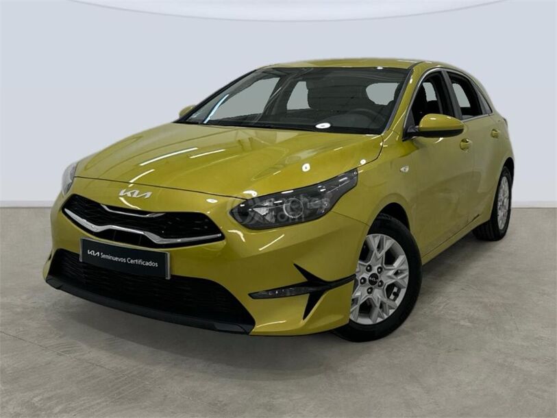 Foto del KIA Ceed 1.0 MHEV Drive DCT 120