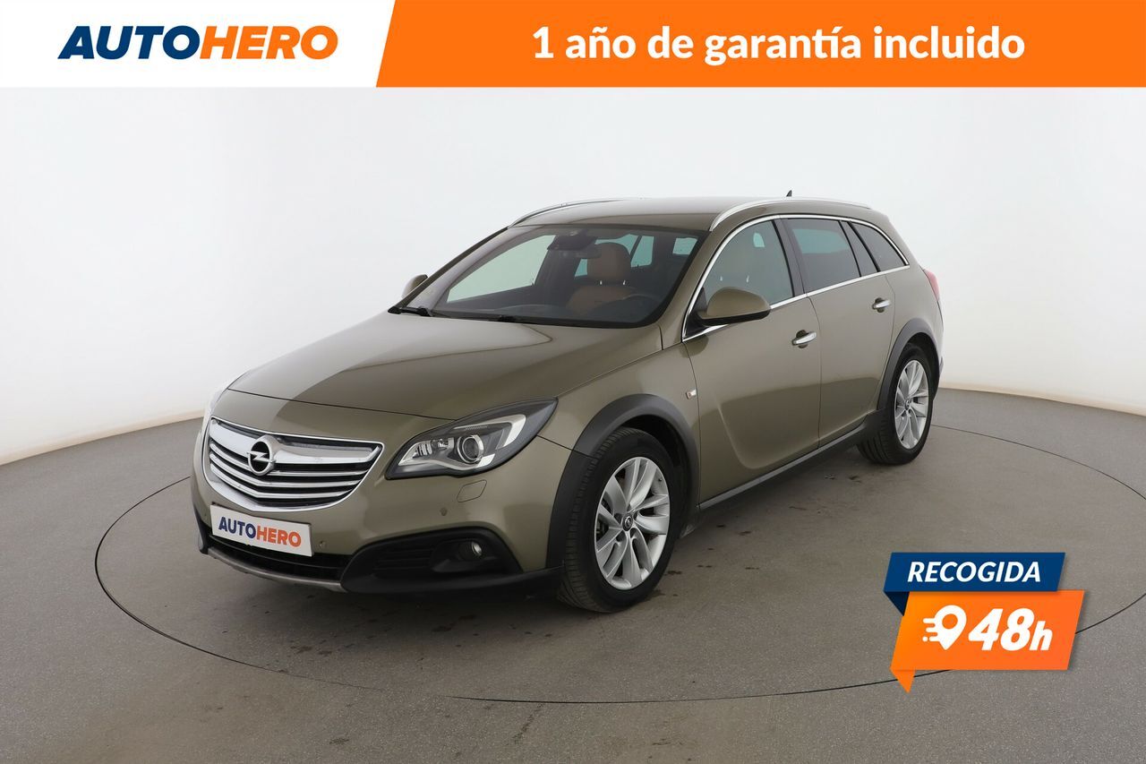 OPEL Insignia Country Tourer (2.0 CDTI Basis 4x4) en Madrid