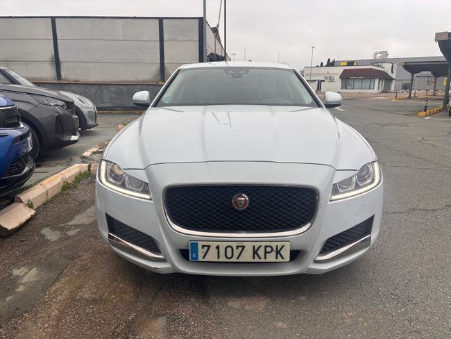 Foto del JAGUAR XF 2.0i4D Prestige Aut. 180